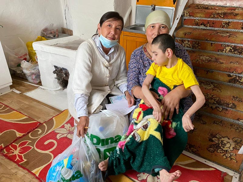 В Западно-Казахстанской области прошла благотворительная акция ко Дню защиты детей на сумму более 625 000 тенге - 15