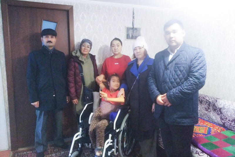 В Кокшетау семьям с инвалидами оказали помощь на сумму 750 тысяч тенге - 3