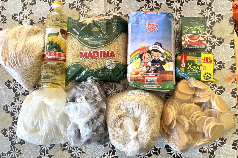 В Алматы раздали 190 продуктовых пакетов нуждающимся семьям - 6